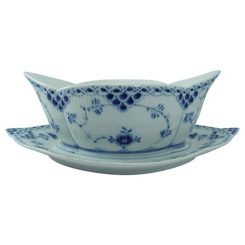 Royal Copenhagen, blue fluted half lace; A sauce bowl of porcelain #587