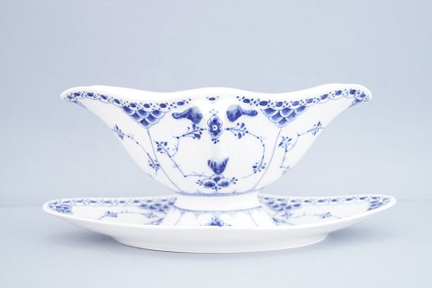 Royal Copenhagen, musselmalet halvblonde; Sauceskål af porcelæn #585