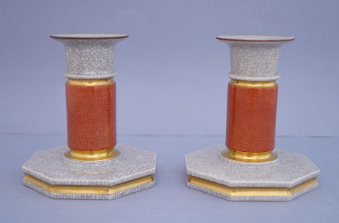 Royal craquele porcelain, Royal Copenhagen; 2 candlesticks in lightgrey, orange 
and gold #212-3303