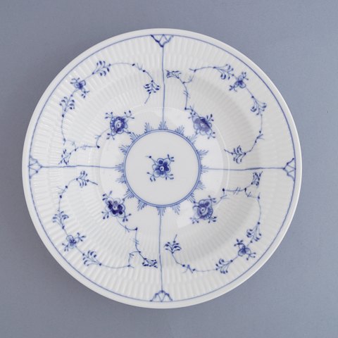 Royal Copenhagen, blue fluted; A deep plate of porcelain #168