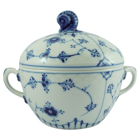 Bing & Grøndahl; A sugar bowl with lid