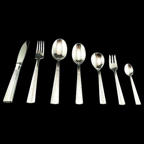 O. V. Mogensen, Jens H. Quistgaard; Champagne silver cutlery complete for 12 p. 
83 pieces