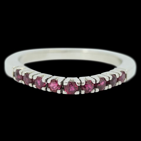 Ole Lynggaard; A ruby ring mounted in 14k white gold