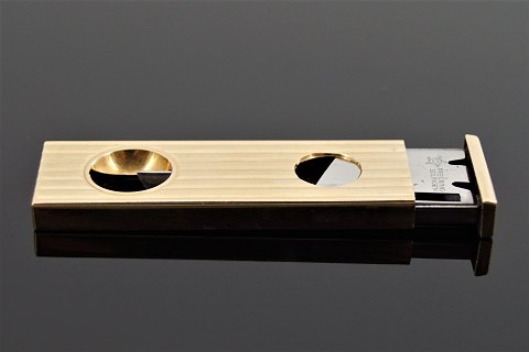 Axel Holm; Cigar cutter of 14k gold