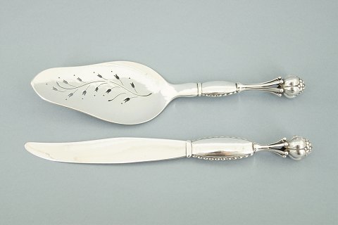 Georg Jensen; Massivt lagkagesæt af tretårnet sølv #38, 1927