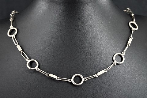 Arne Johansen; A long necklace made of sterling silver