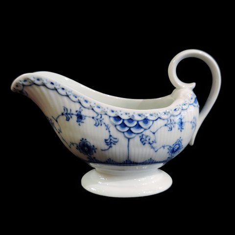 Royal Copenhagen, blue fluted half lace porcelain; a sauce pitcher #661