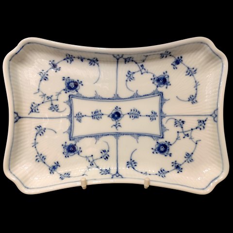 Royal Copenhagen, musselmalet riflet porcelæn; Bakke #269