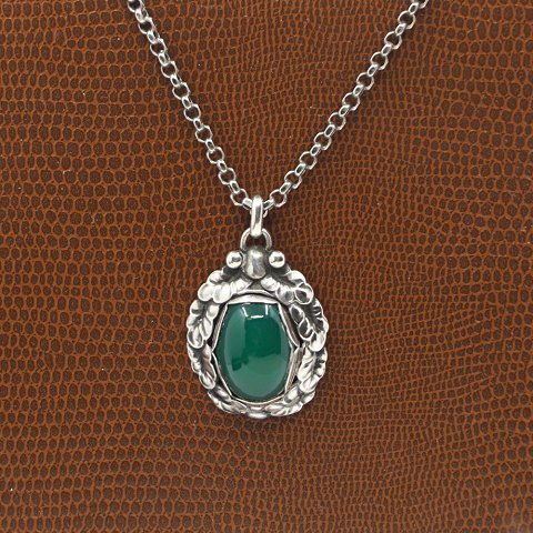 Georg Jensen; Halskæde i sterling sølv med krysopras, nr. 56