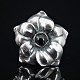 Georg Jensen, Regitze Overgaard; "Flower" ring af sterling sølv med sort agat 
#562 A