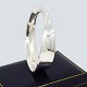 Georg Jensen, Vivianna Torun Bülow-Hübe; Möbius armring i sterling sølv, nr. 206